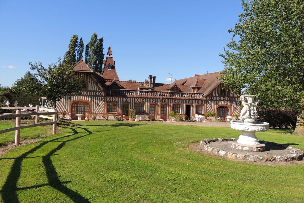 Апартаменты Le Manoir De Goliath Toutainville Экстерьер фото